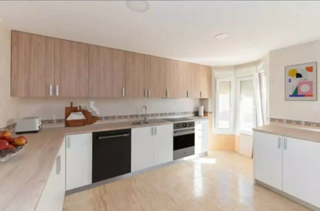 4-bedroom Town House In Málaga, Spain (212 M²)
