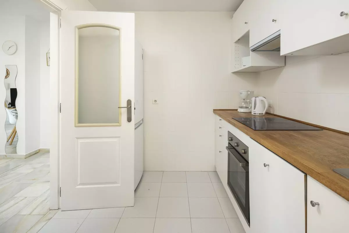 2-bedroom Apartment In Benalmádena, Spain (86 M²)