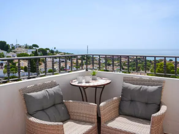 3-bedroom Apartment In Benalmádena, Spain (70 M²)