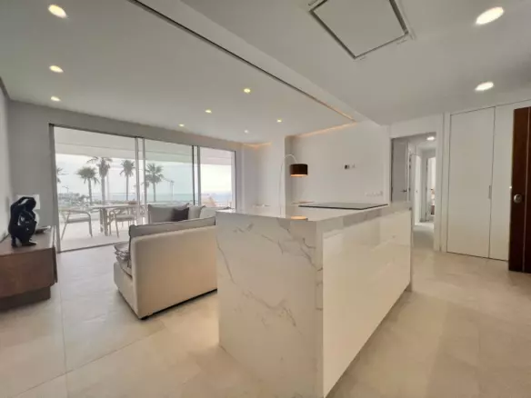 3-bedroom Apartment In Mijas, Spain (143 M²)