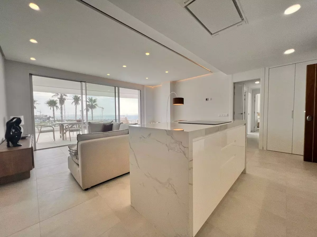 3-bedroom Apartment In Mijas, Spain (143 M²)