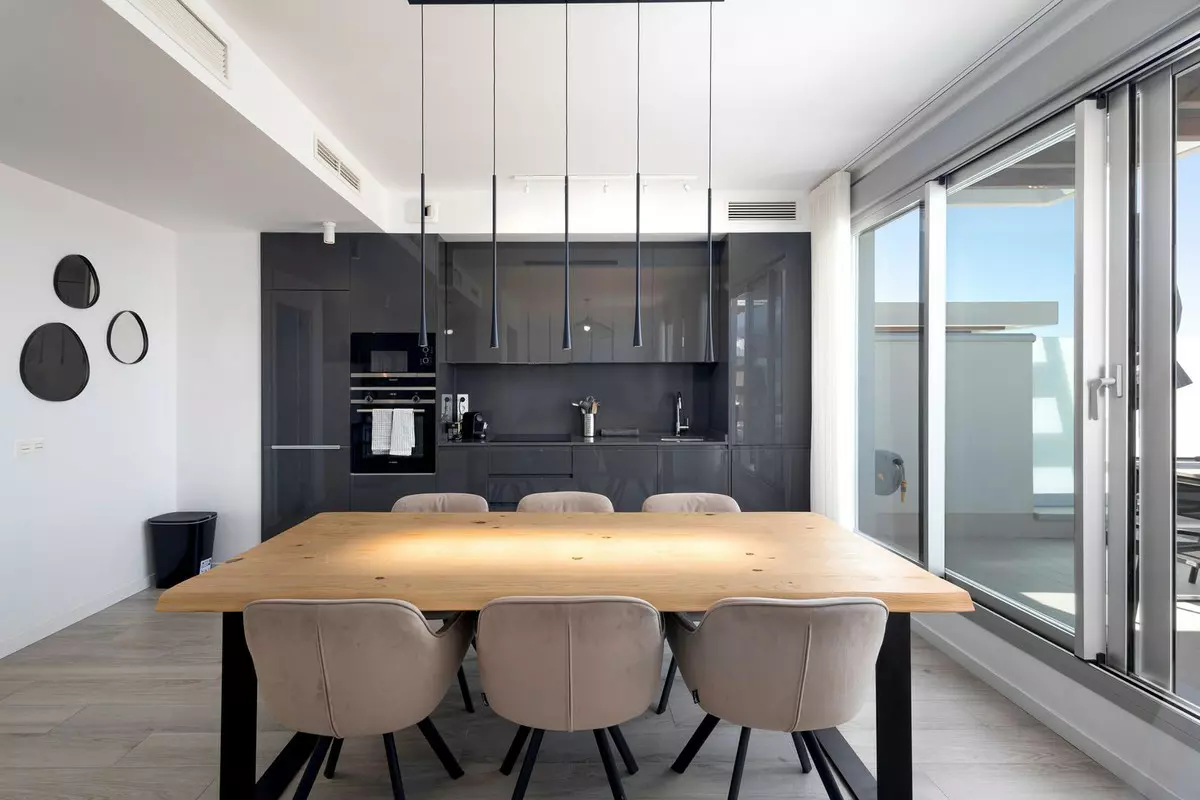 3-bedroom Apartment In Estepona, Spain (107 M²)