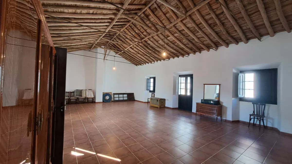 4-bedroom Town House In Montejaque, Spain (243 M²)
