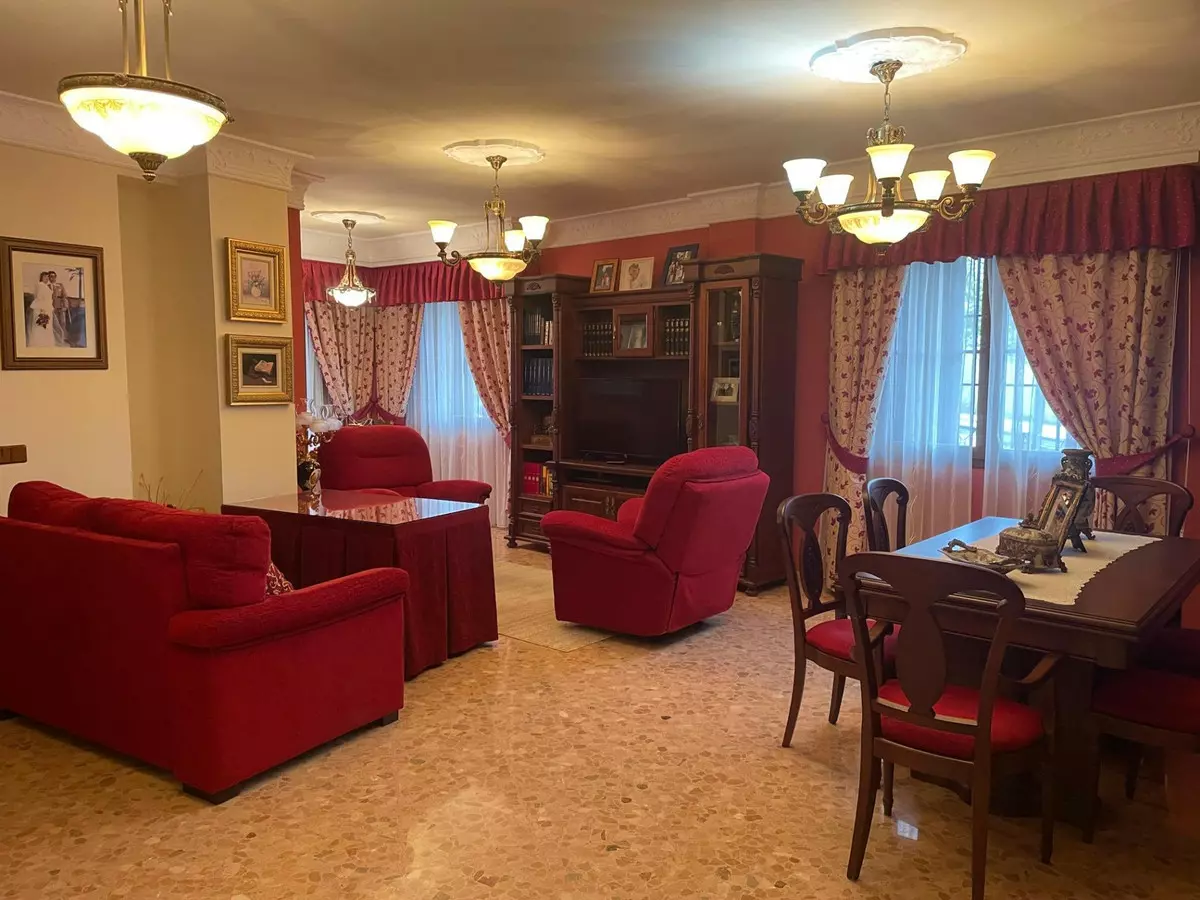 7-bedroom Villa In Villanueva De La Concepción, Spain (512 M²)
