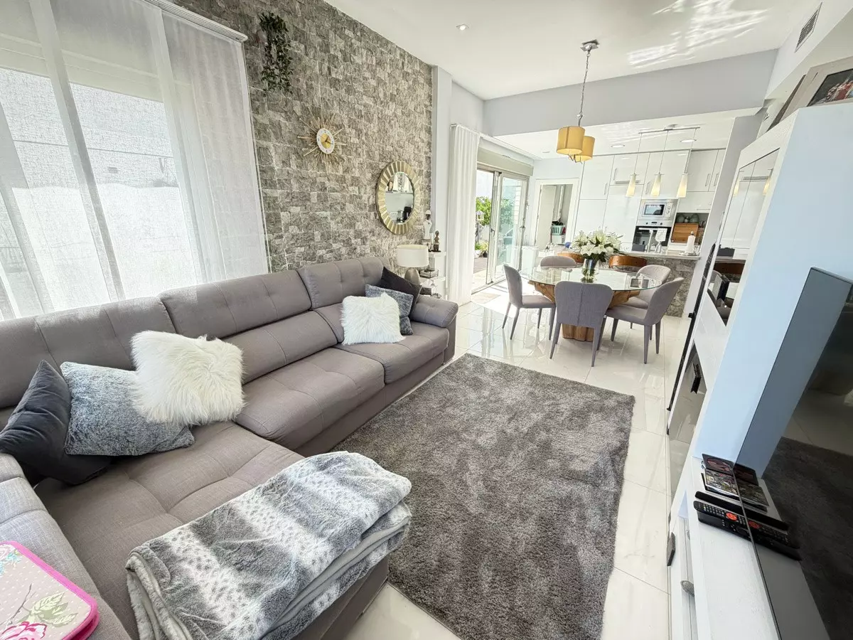 3-bedroom Villa In Orihuela, Spain (115 M²)