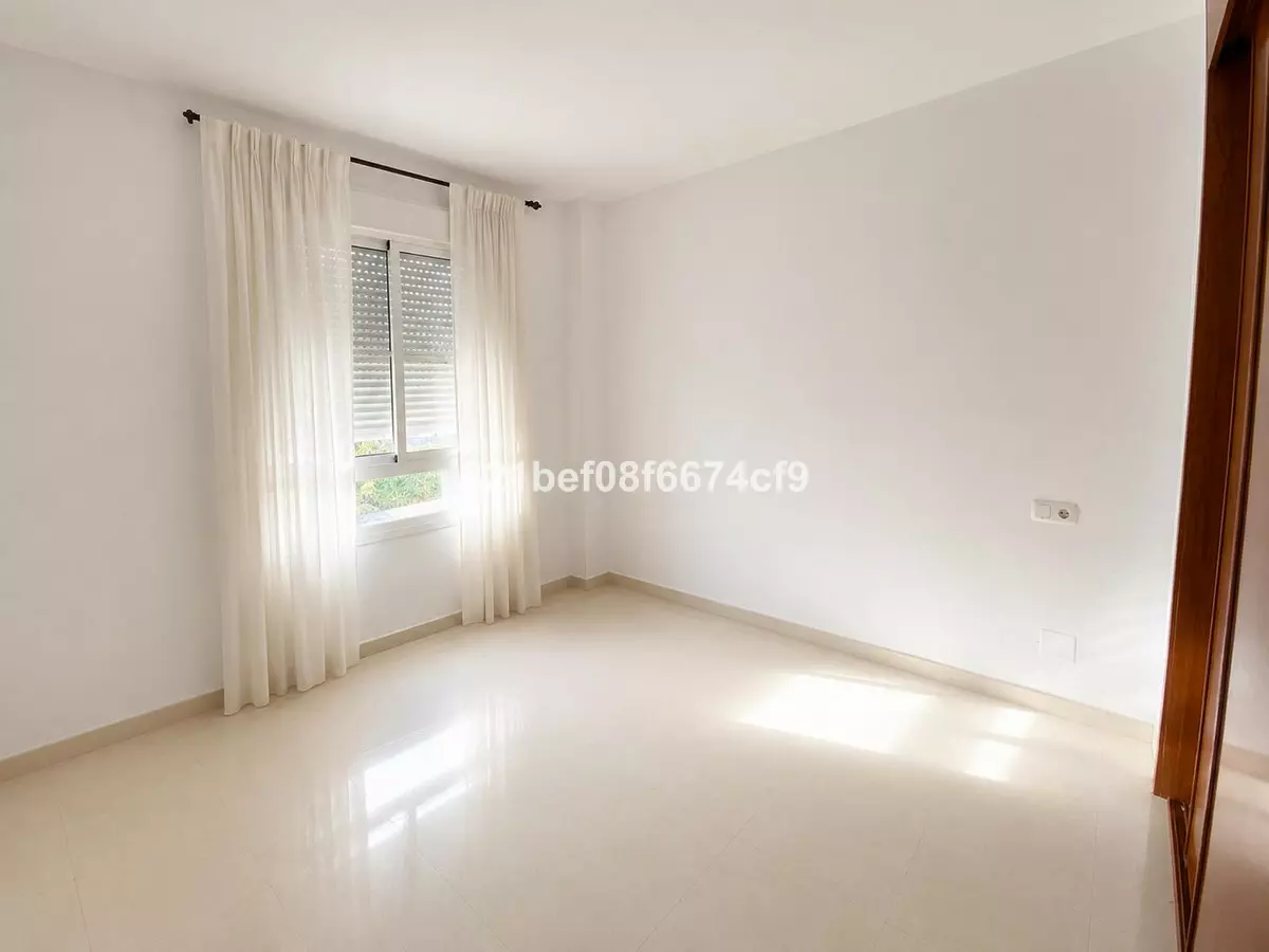 4-bedroom Apartment In Málaga, Spain (130 M²)