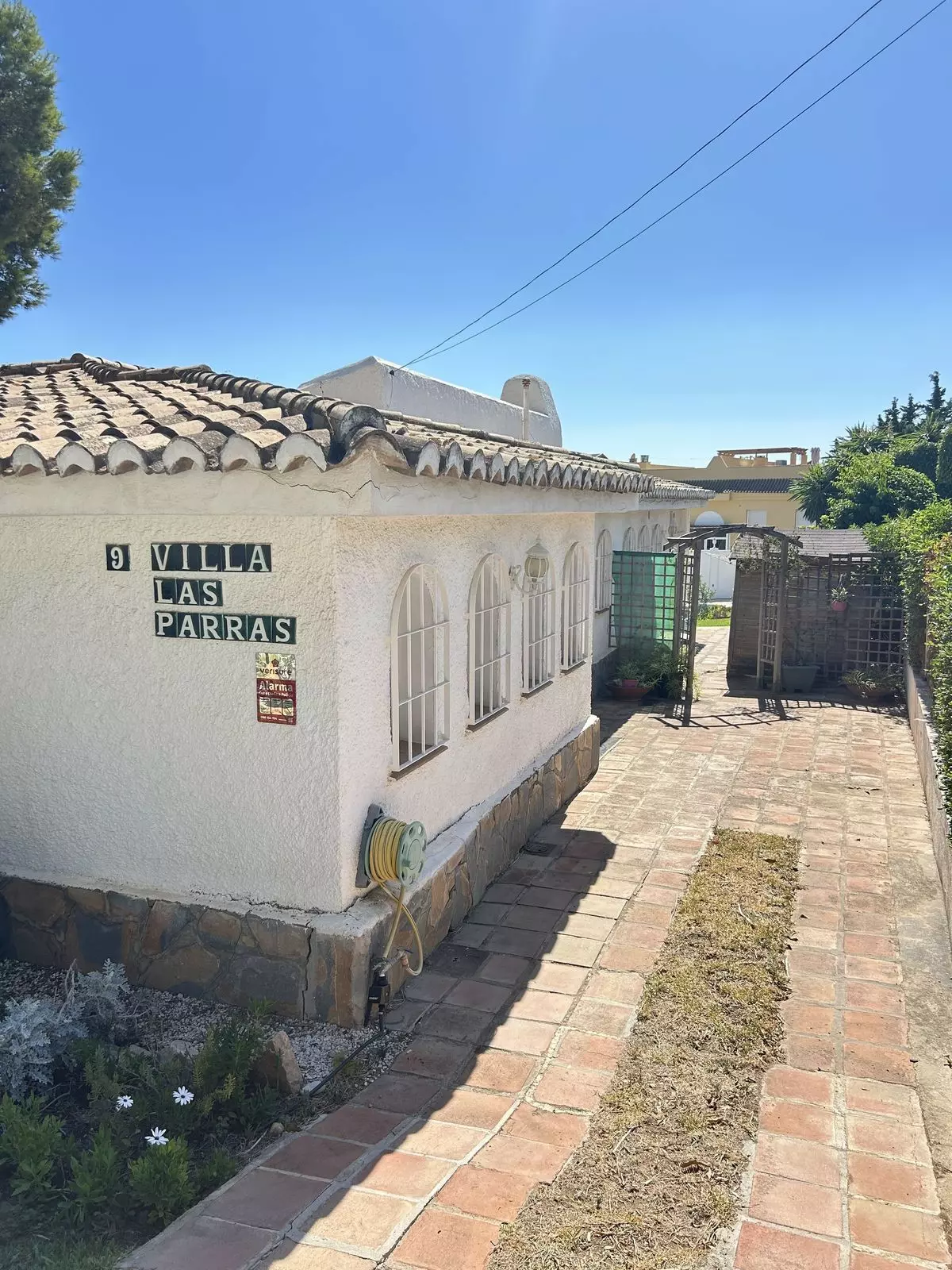 ShowFeedImage-953669 3-bedroom Villa In Fuengirola, Spain (184 M²)