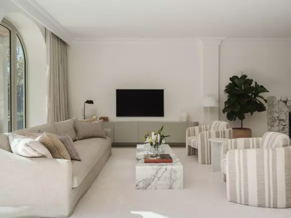 5-bedroom Villa In Marbella, Spain (441 M²)