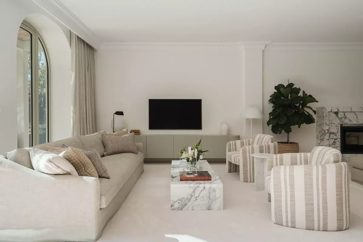 5-bedroom Villa In Marbella, Spain (441 M²)