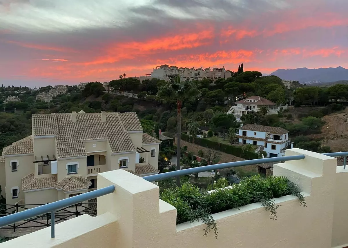 2-bedroom Apartment In Marbella, Spain (113 M²)