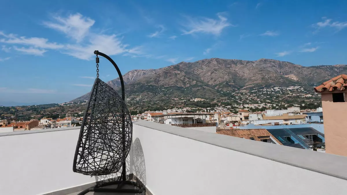 2-bedroom Apartment In Fuengirola, Spain (68 M²)