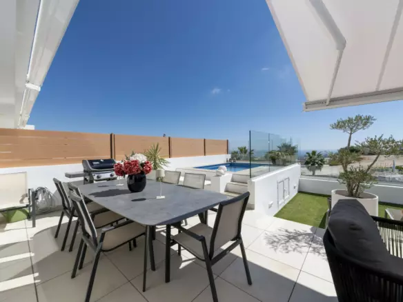 3-bedroom Apartment In Mijas, Spain (152 M²)