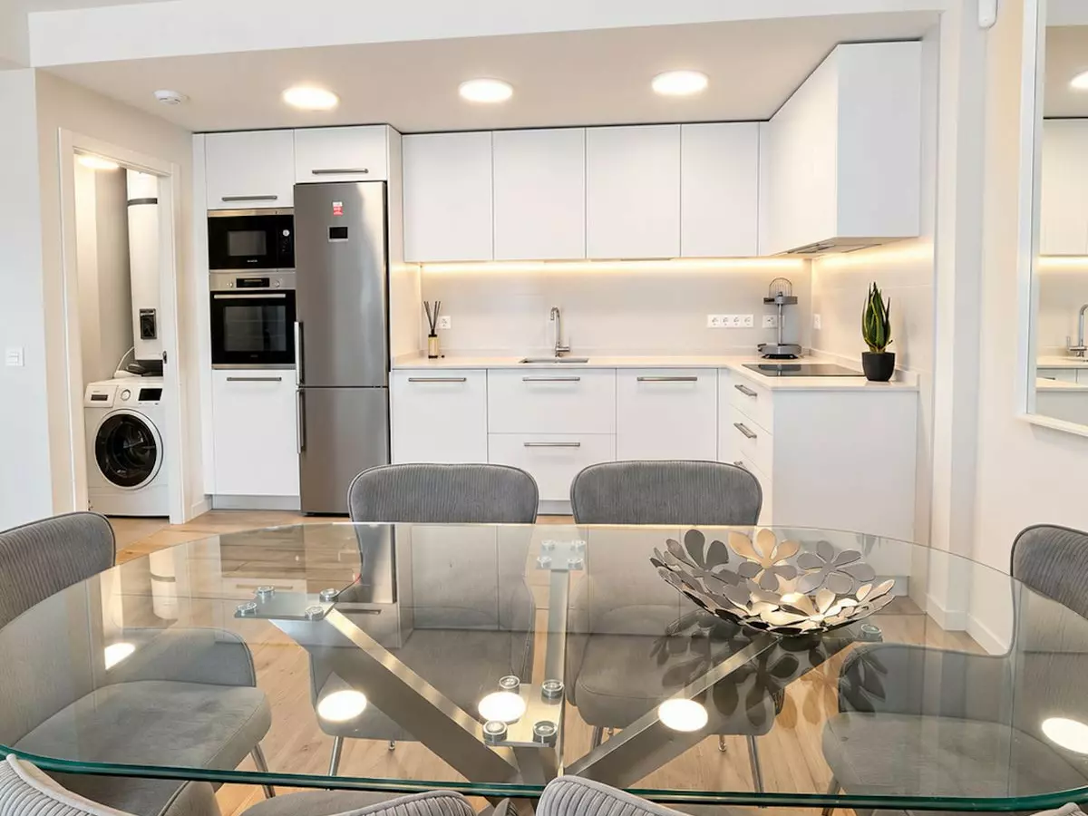 3-bedroom Apartment In Marbella, Spain (119 M²)