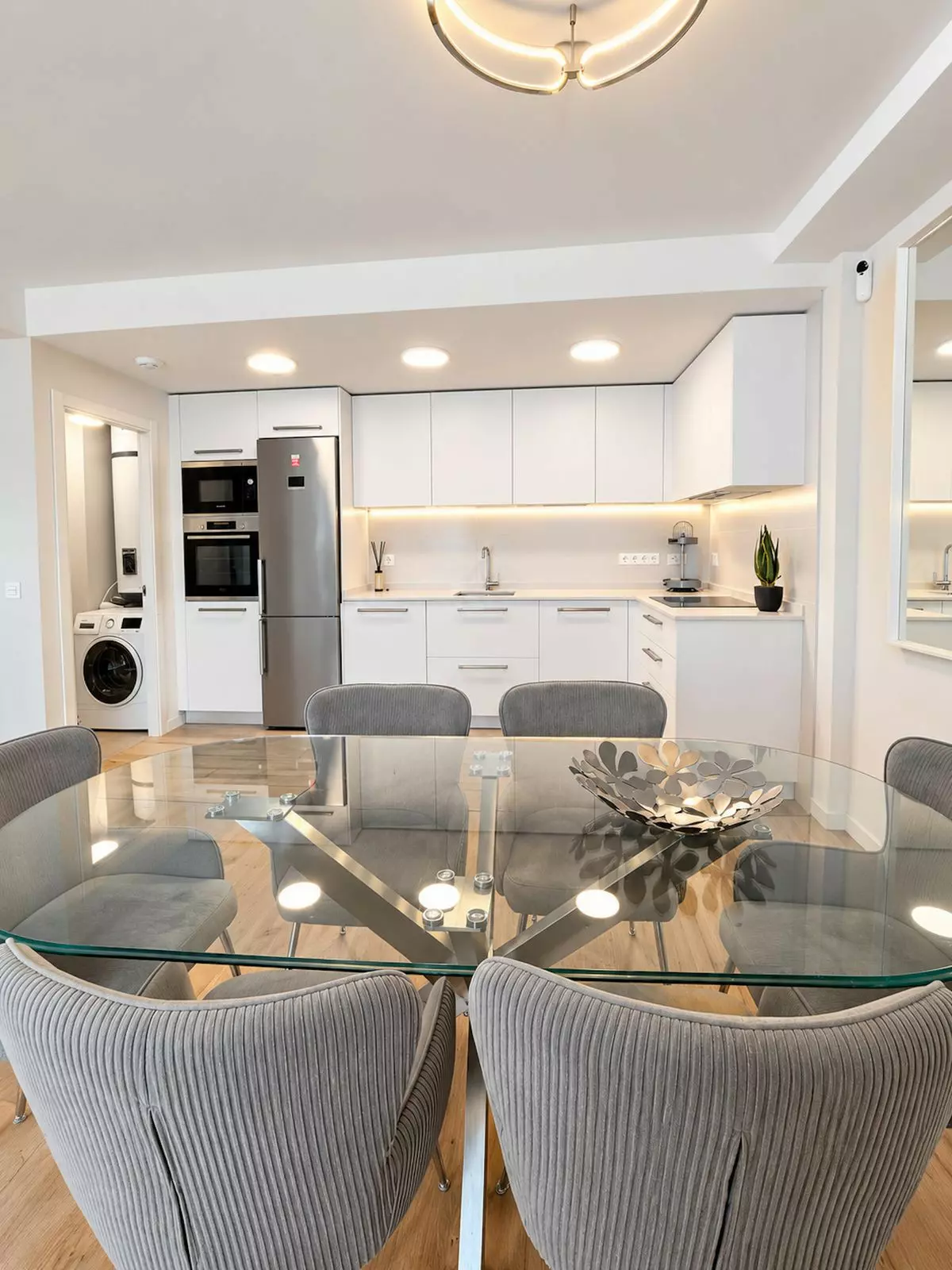 3-bedroom Apartment In Marbella, Spain (119 M²)