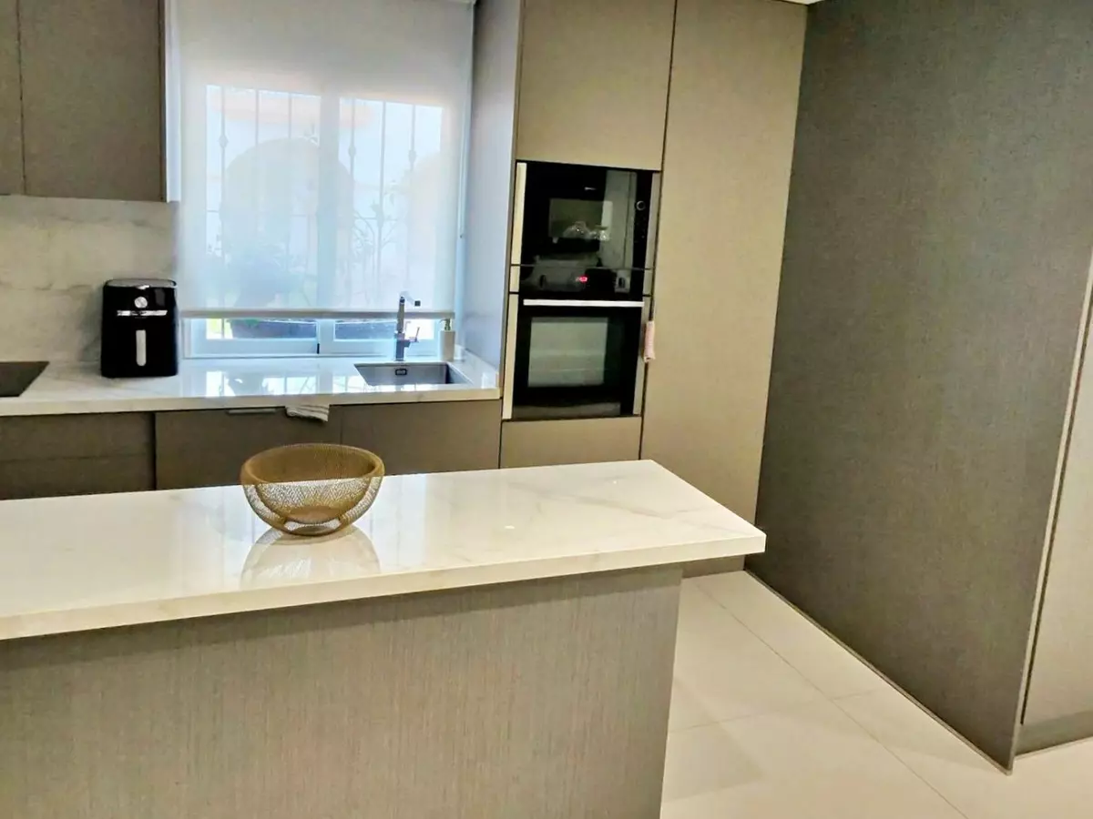 2-bedroom Apartment In Marbella, Spain (160 M²)