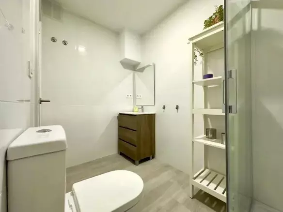2-bedroom Apartment In Málaga, Spain (78 M²)