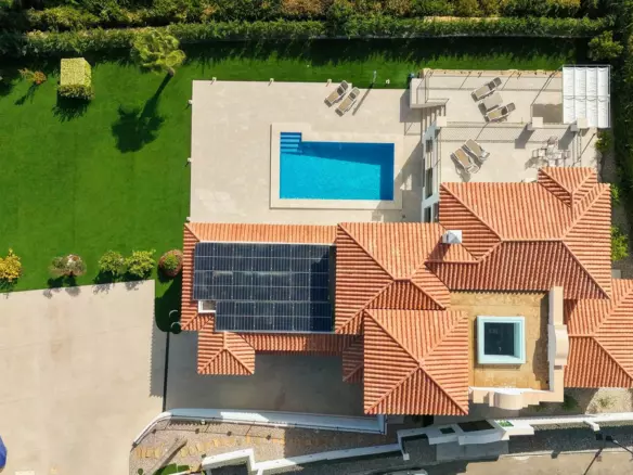 5-bedroom Villa In Estepona, Spain (600 M²)