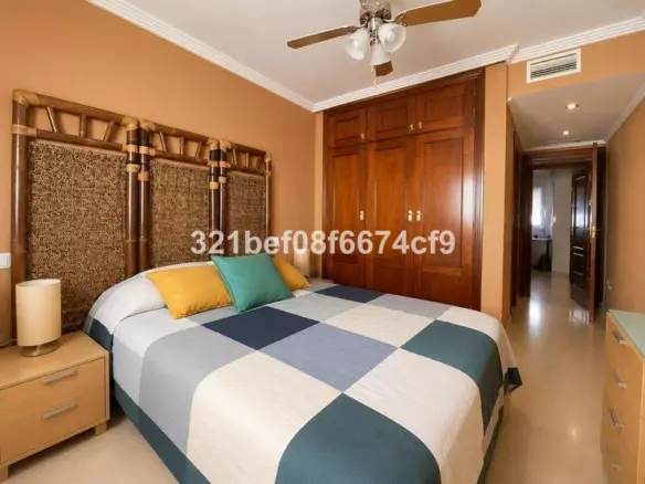 3-bedroom Apartment In Málaga, Spain (100 M²)