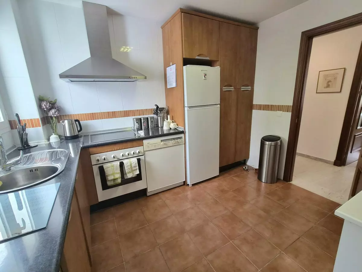 3-bedroom Apartment In Alhaurín El Grande, Spain (107 M²)