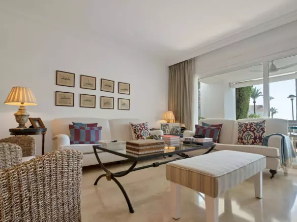 3-bedroom Apartment In Marbella, Spain (212 M²)