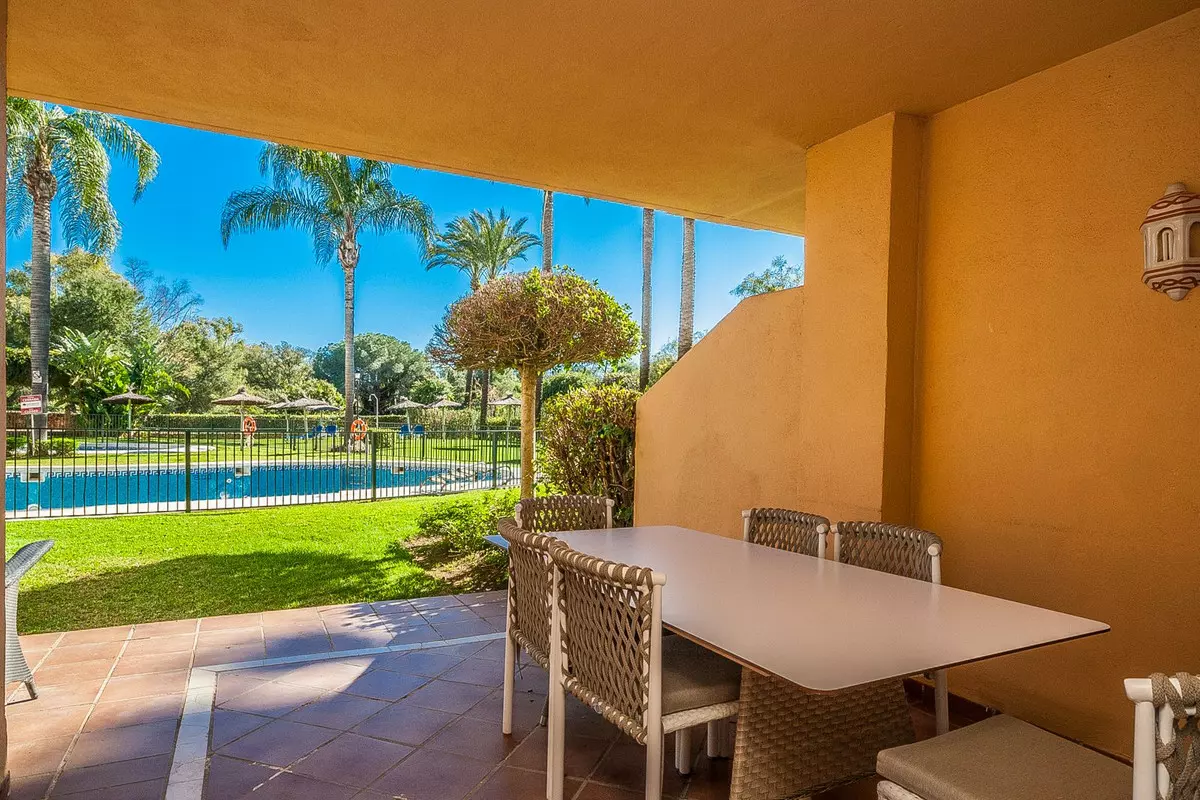 2-bedroom Apartment In Marbella, Spain (92 M²)