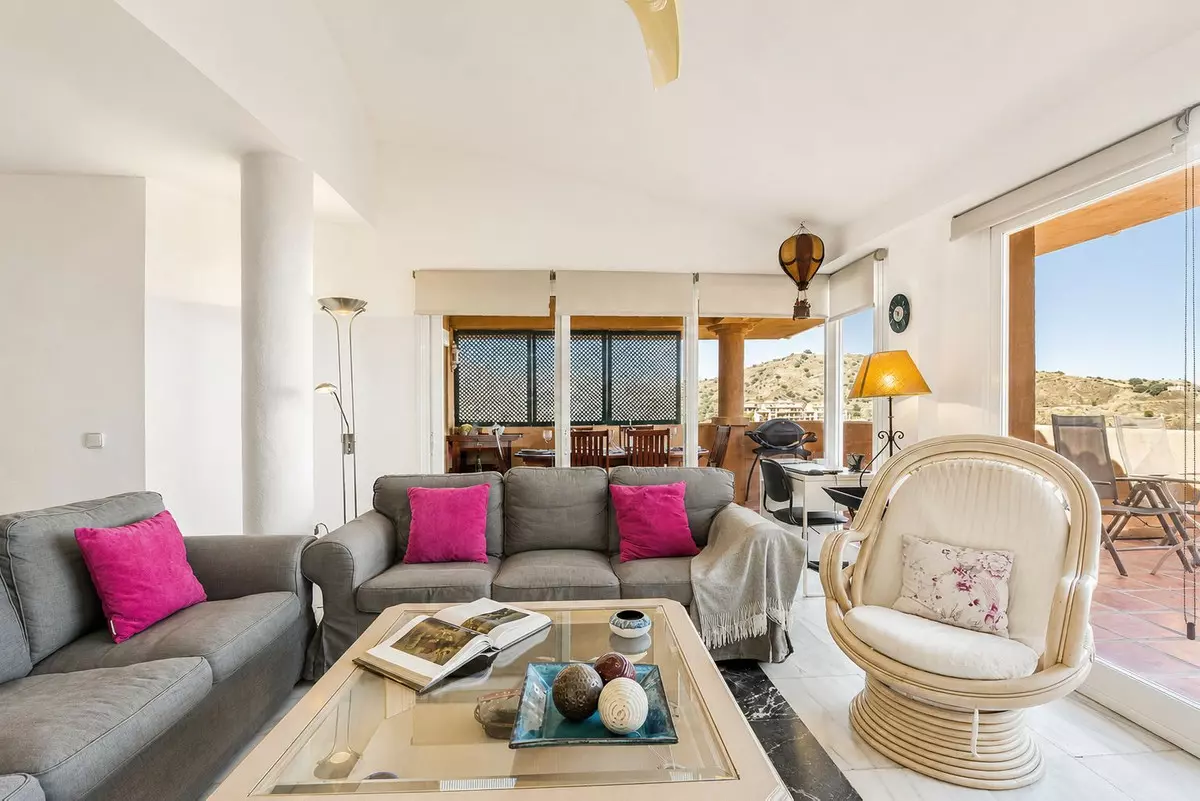 3-bedroom Apartment In Mijas, Spain (132 M²)