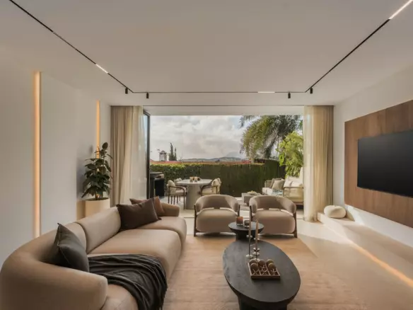 3-bedroom Town House In Marbella, Spain (145 M²)