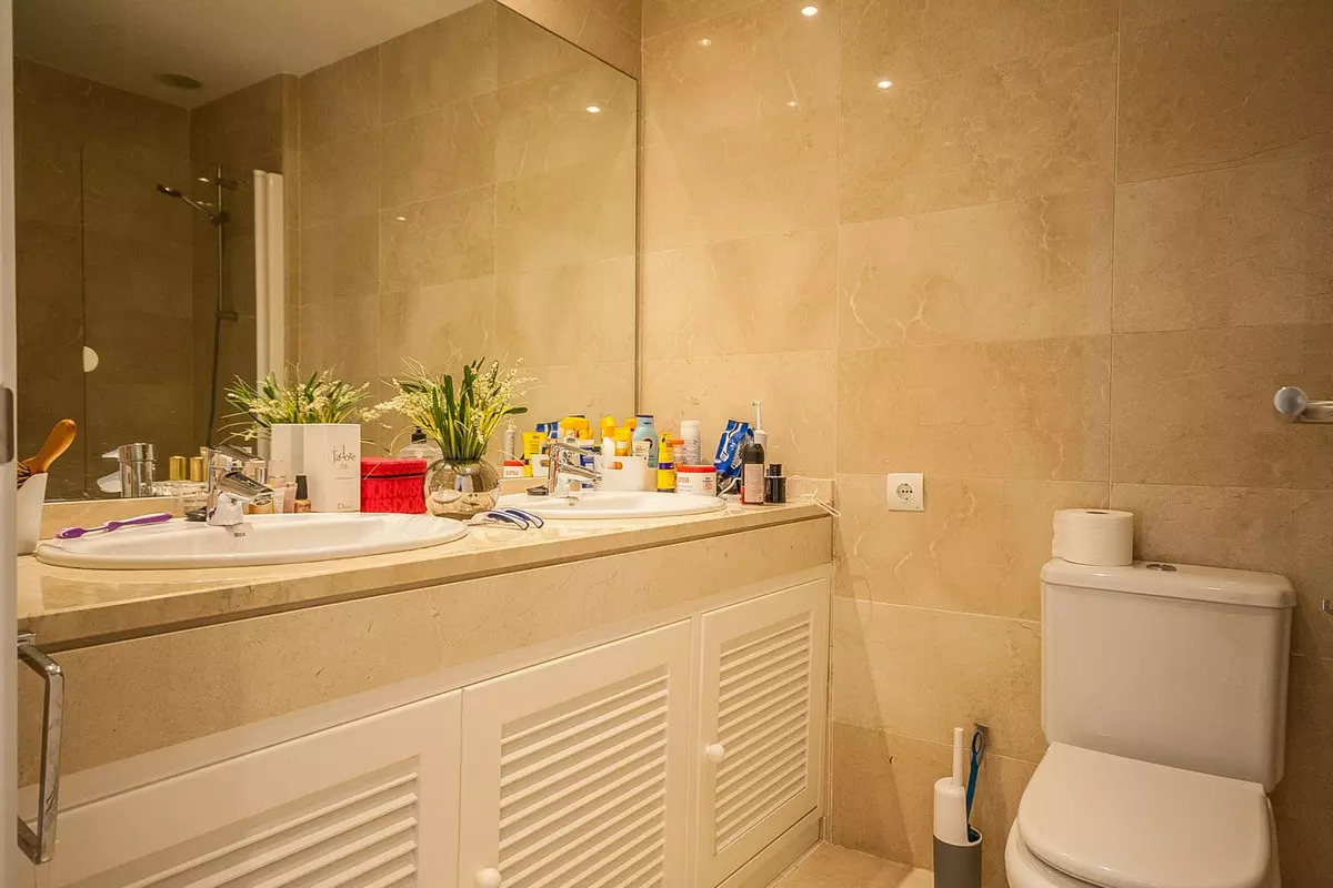 2-bedroom Apartment In Marbella, Spain (87 M²)
