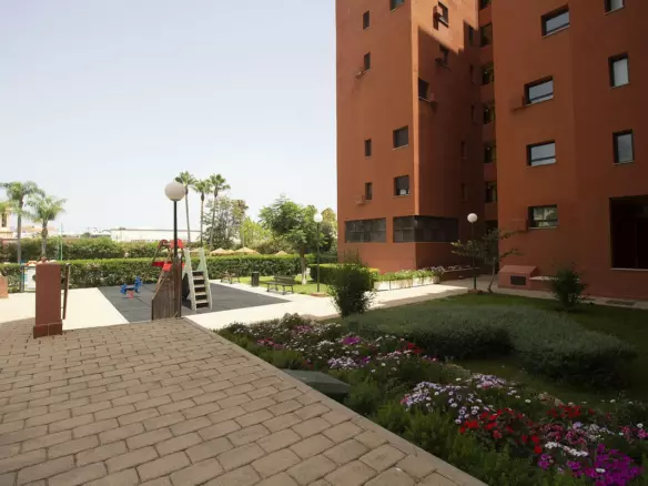 2-bedroom Apartment In Estepona, Spain (70 M²)