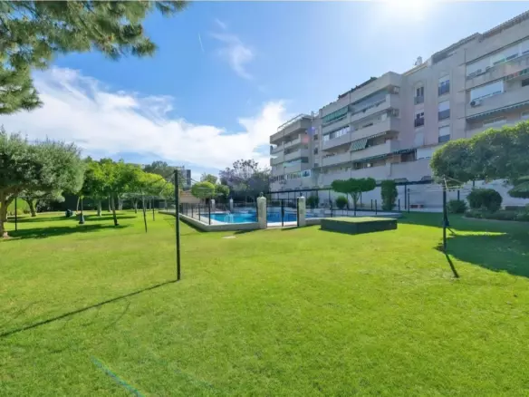 4-bedroom Apartment In Málaga, Spain (139 M²)