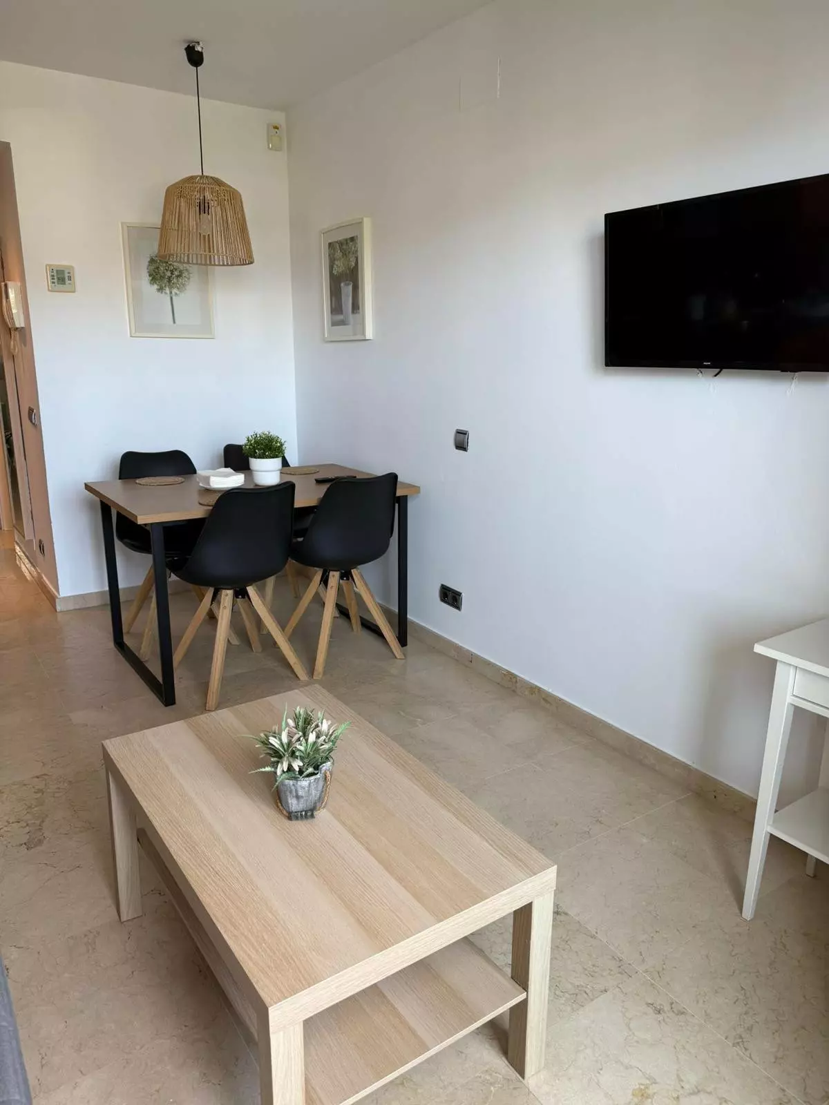 ShowFeedImage-9acb6b 1-bedroom Apartment In Benalmádena, Spain (46 M²)