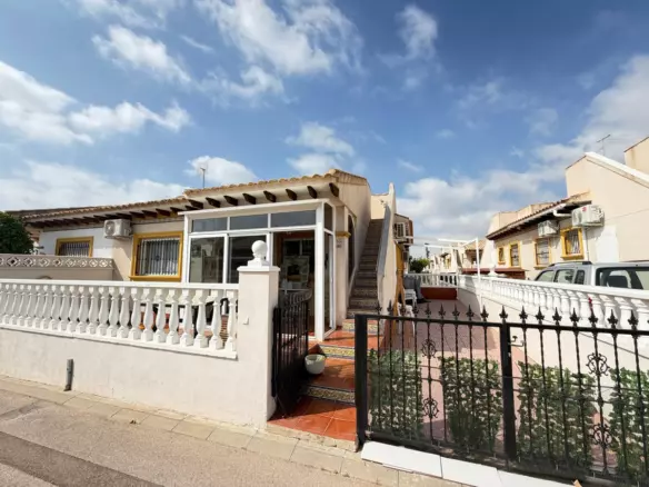2-bedroom Town House In Orihuela, Spain (70 M²)