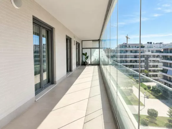 3-bedroom Apartment In Marbella, Spain (119 M²)