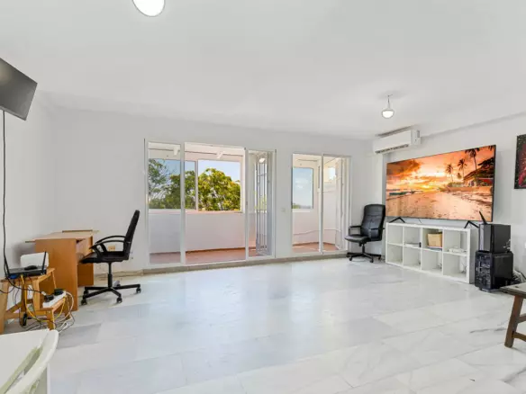 4-bedroom Town House In Benalmádena, Spain (140 M²)