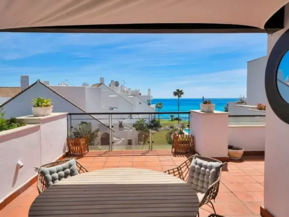 2-bedroom Apartment In Casares, Spain (80 M²)
