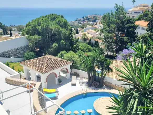 5-bedroom Villa In Benalmádena, Spain (364 M²)