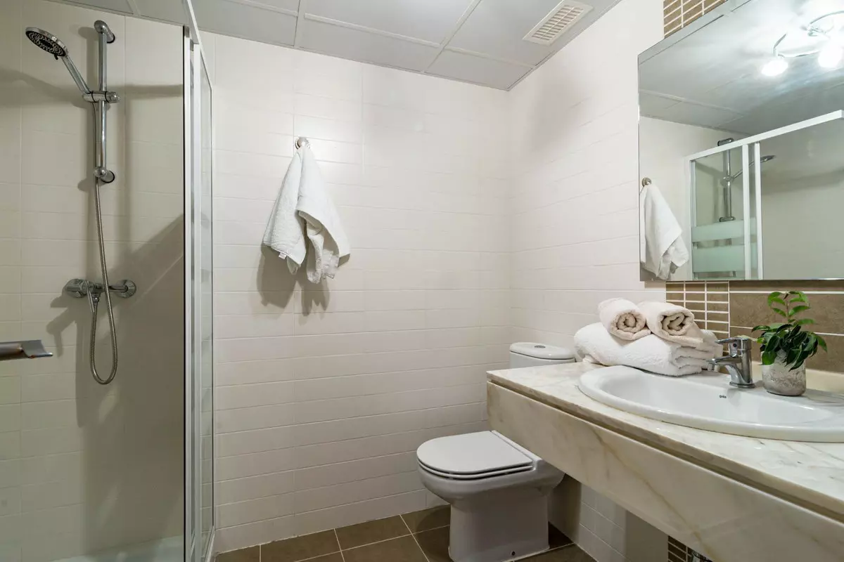 2-bedroom Apartment In Estepona, Spain (97 M²)