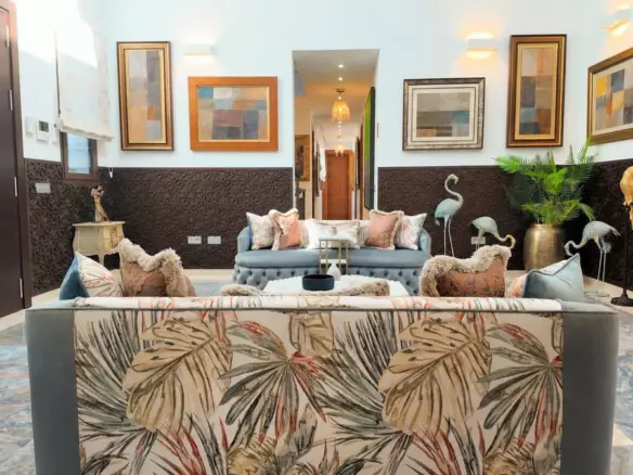 5-bedroom Villa In Estepona, Spain (600 M²)