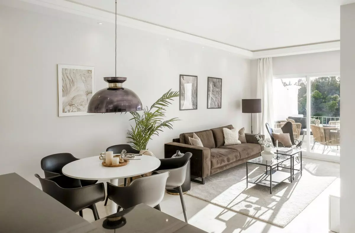 3-bedroom Apartment In Benahavis, Spain (109 M²)