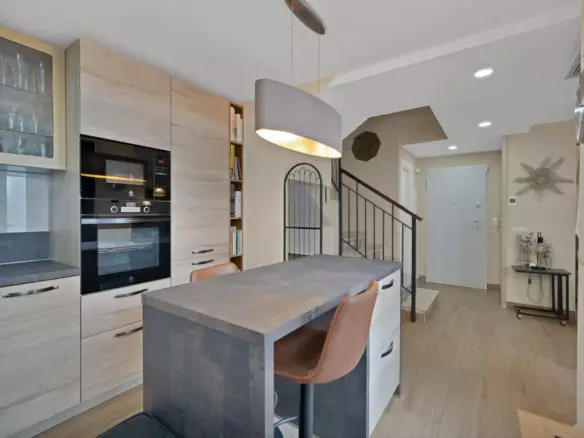 4-bedroom Town House In Fuengirola, Spain (192 M²)