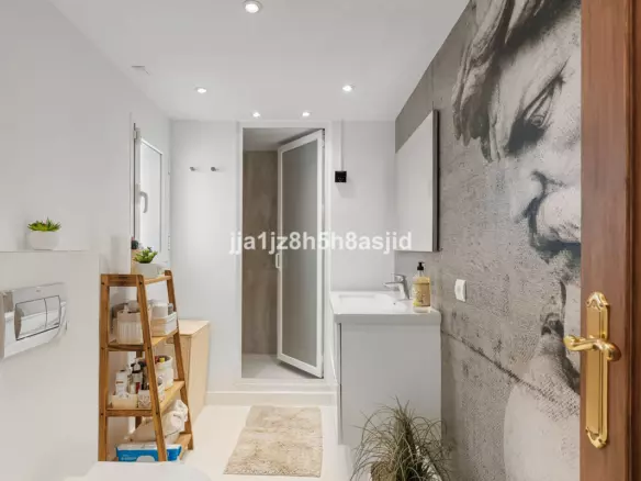 2-bedroom Apartment In Marbella, Spain (138 M²)