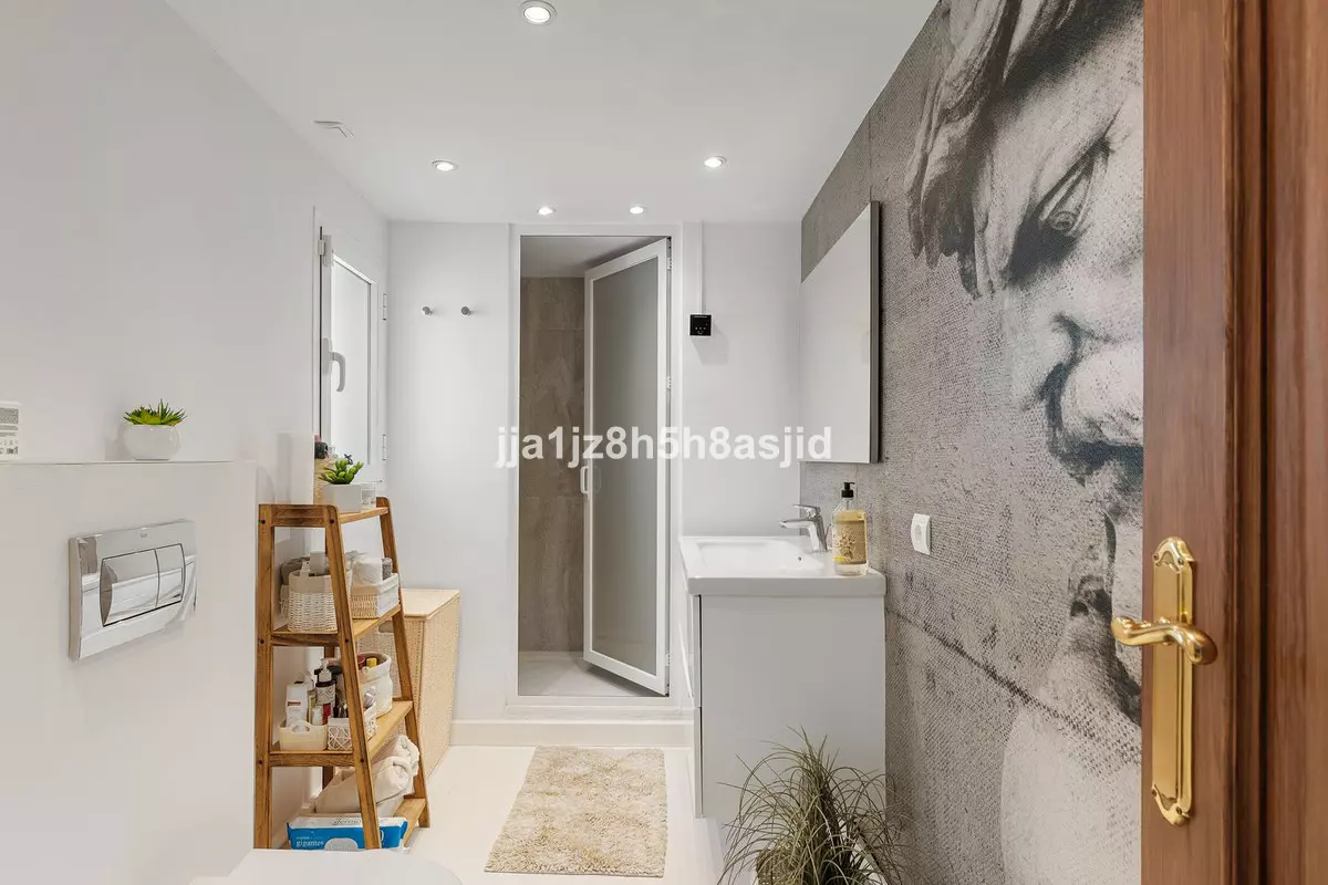 2-bedroom Apartment In Marbella, Spain (138 M²)