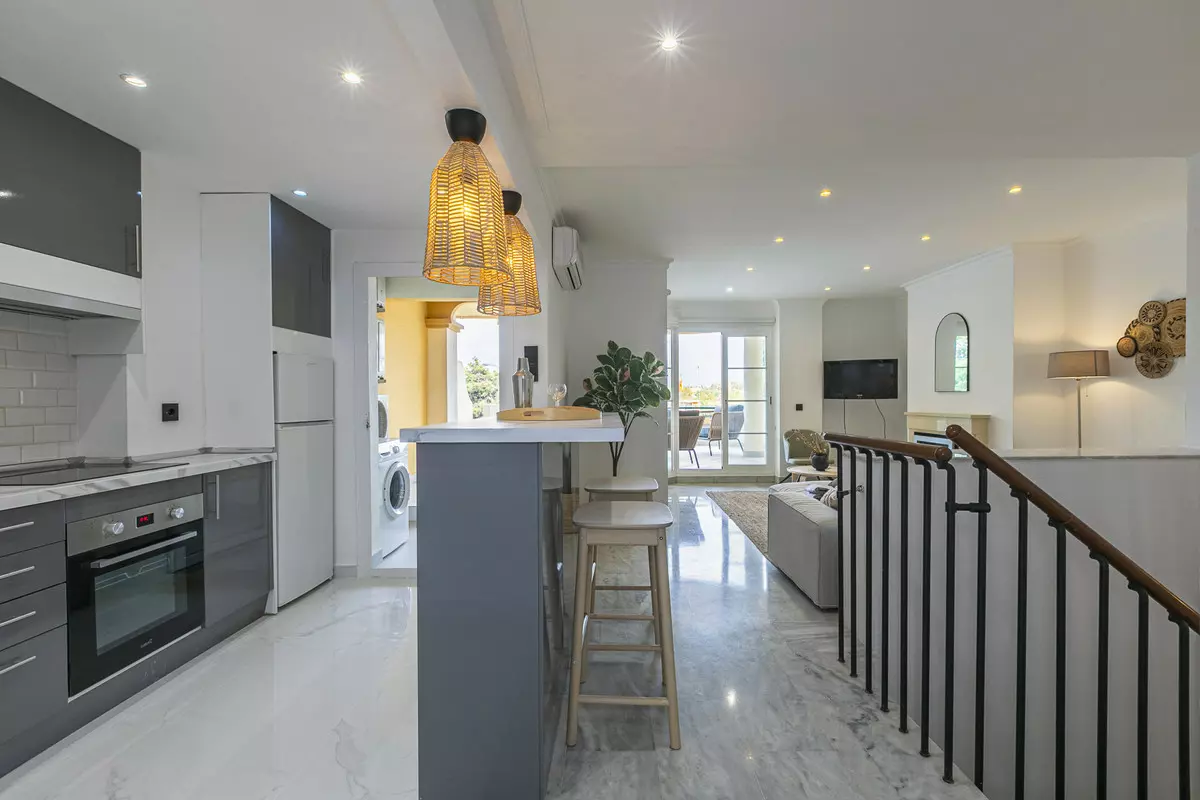 2-bedroom Apartment In Marbella, Spain (100 M²)
