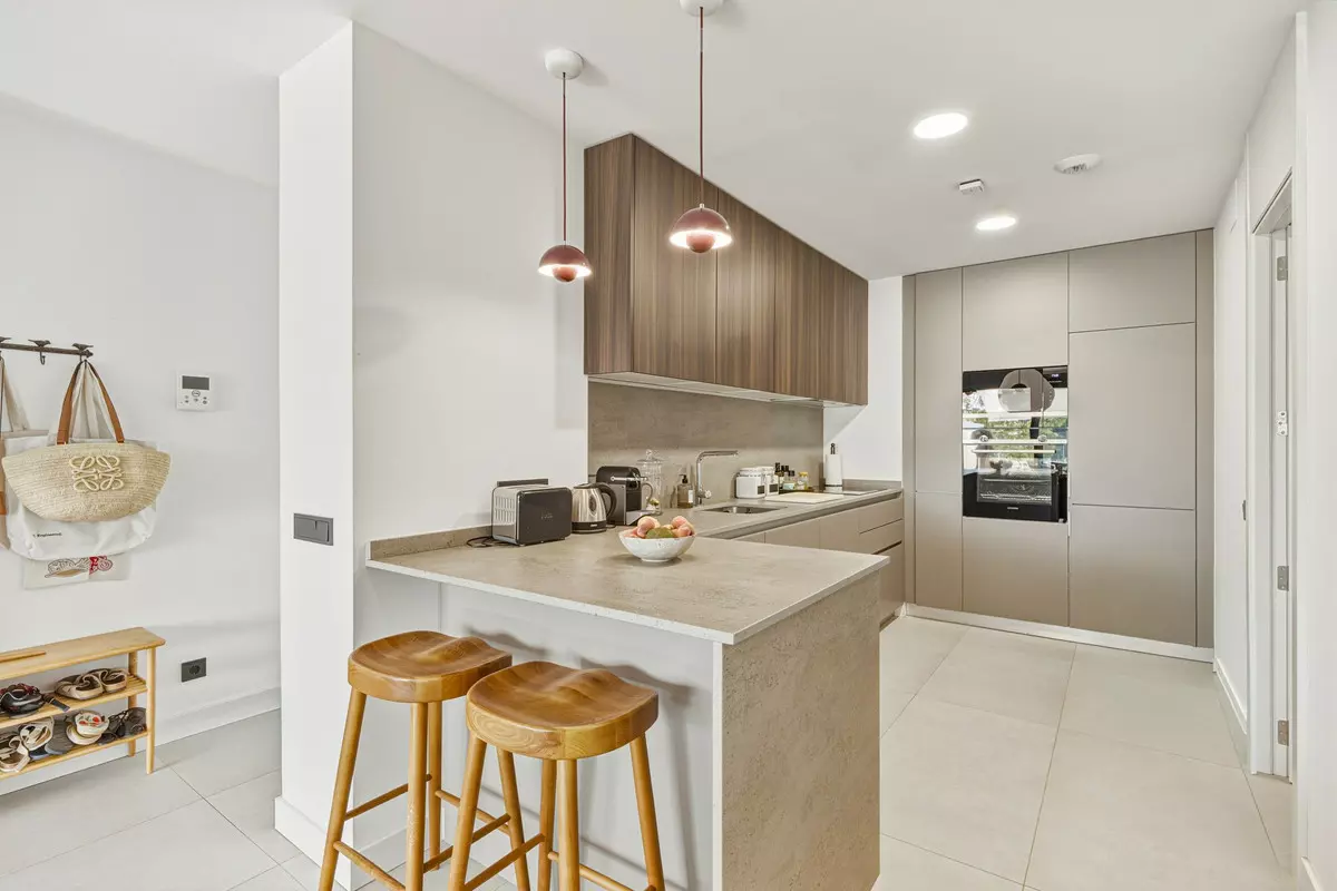 2-bedroom Apartment In Marbella, Spain (188 M²)