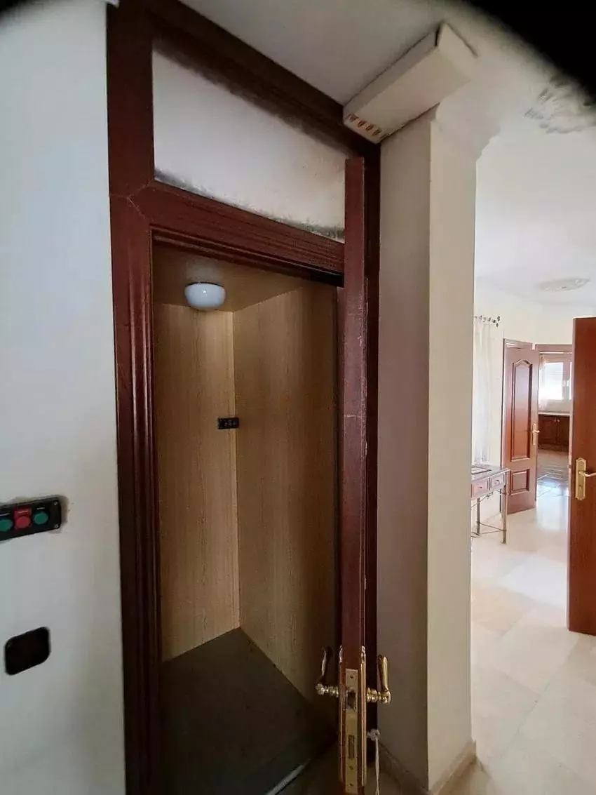 5-bedroom Apartment In Alhaurín De La Torre, Spain (399 M²)