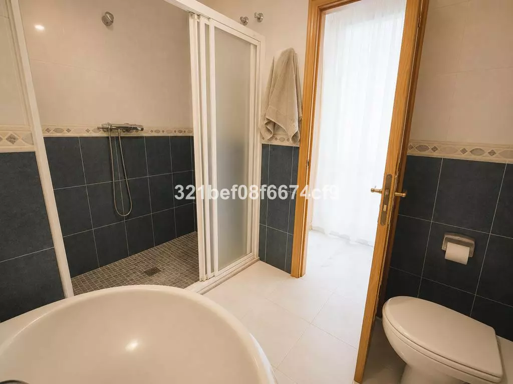 4-bedroom Apartment In Estepona, Spain (136 M²)