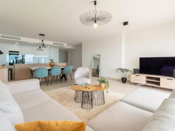 3-bedroom Apartment In Mijas, Spain (247 M²)