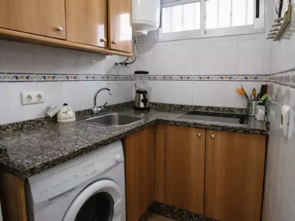 2-bedroom Apartment In Benalmádena, Spain (79 M²)
