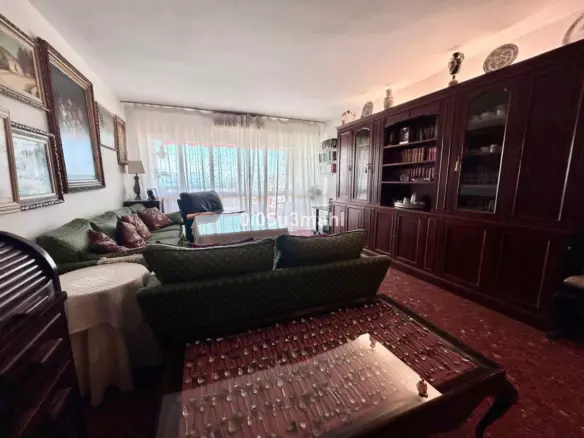 4-bedroom Apartment In Málaga, Spain (161 M²)