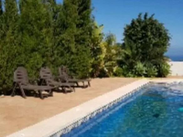 4-bedroom Villa In Torremolinos, Spain (309 M²)